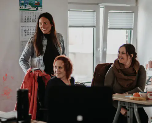 Anaxco Arbeitswelt Teaserbild IT-Services IT-Lösungen IT-Experten Cloud Digitalisierung Speditionssoftware TMS Datensicherheit Server Anaxco Arbeitswelt Teaserbild IT-Services IT-Lösungen IT-Experten Cloud Digitalisierung Speditionssoftware TMS Datensicherheit Server